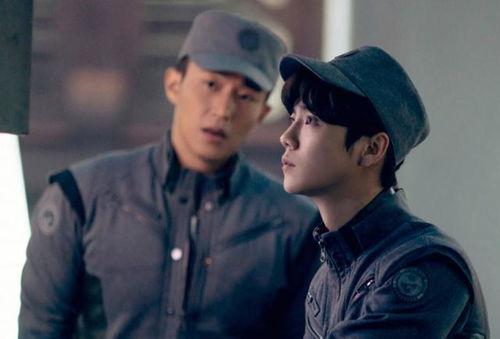 吃瓜人网络暴力视频,揭秘吃瓜群众的盲目与伤害